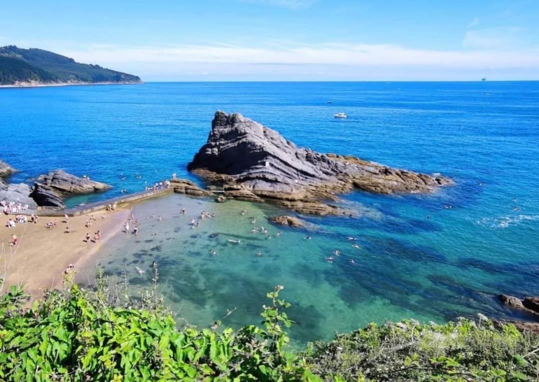 Apartamento Con Encanto En El Puerto De Bermeo Buitenkant foto